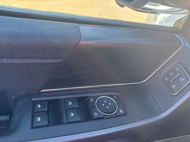 2026 Oxford White Ford F-150 Lariat 4X4 Truck