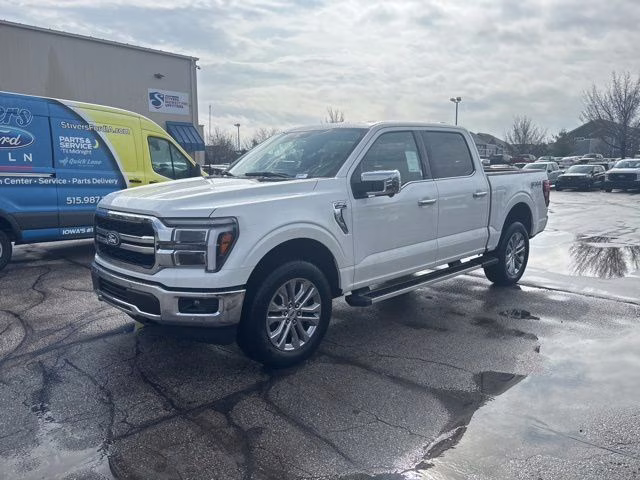 2026 Star White Metallic Tri-Coat Ford F-150 Lariat 4X4 Truck