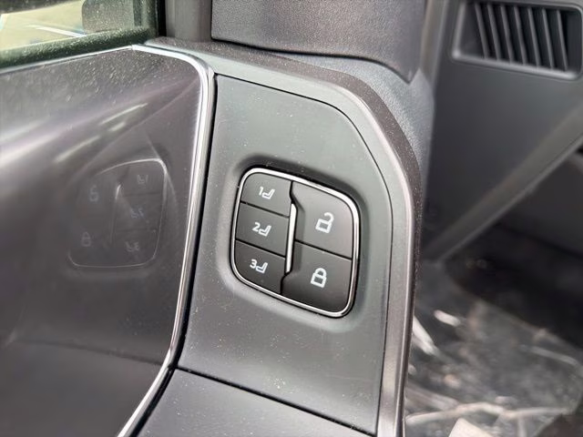 2026 Agate Black Metallic Ford F-150 Lariat 4X4 Truck