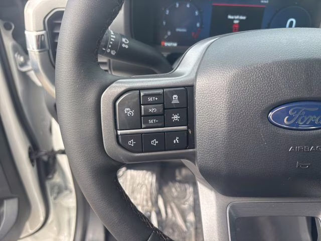 2026 Star White Metallic Tri-Coat Ford F-150 Lariat 4X4 Truck