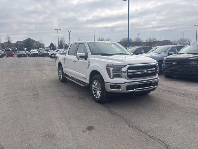 2026 Star White Metallic Tri-Coat Ford F-150 Lariat 4X4 Truck