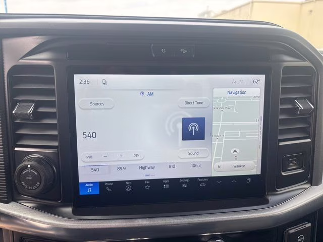 2026 Star White Metallic Tri-Coat Ford F-150 Lariat 4X4 Truck