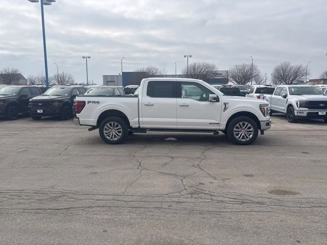 2026 Star White Metallic Tri-Coat Ford F-150 Lariat 4X4 Truck
