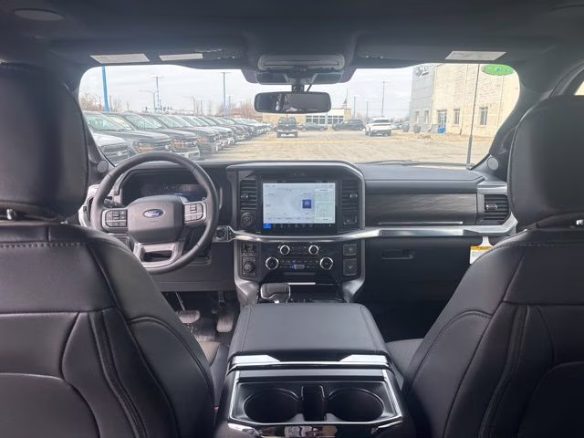 2026 Star White Metallic Tri-Coat Ford F-150 Lariat 4X4 Truck