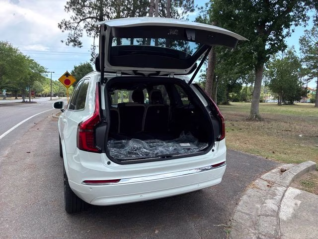 2026 Crystal White Volvo XC90 B6 Ultra 7-Seater AWD SUV