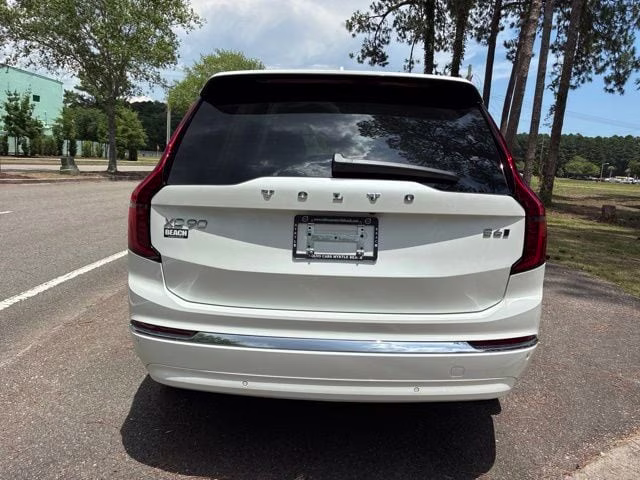 2026 Crystal White Volvo XC90 B6 Ultra 7-Seater AWD SUV