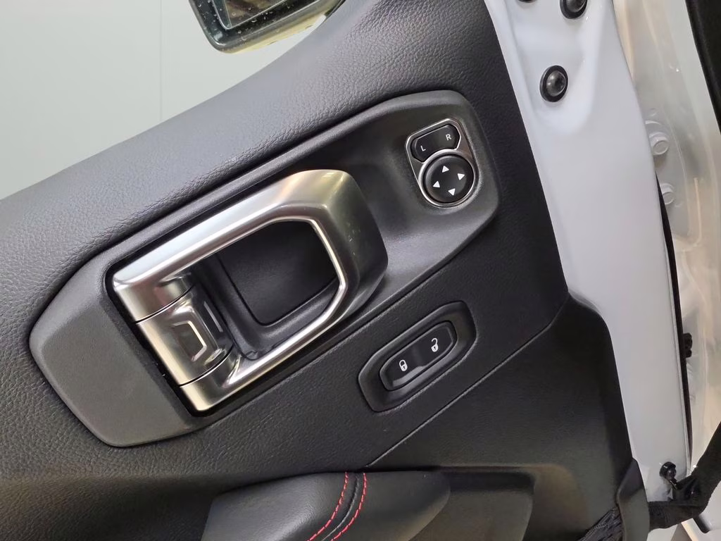 2026 Bright White Clearcoat Jeep Gladiator Rubicon 4X4 Truck