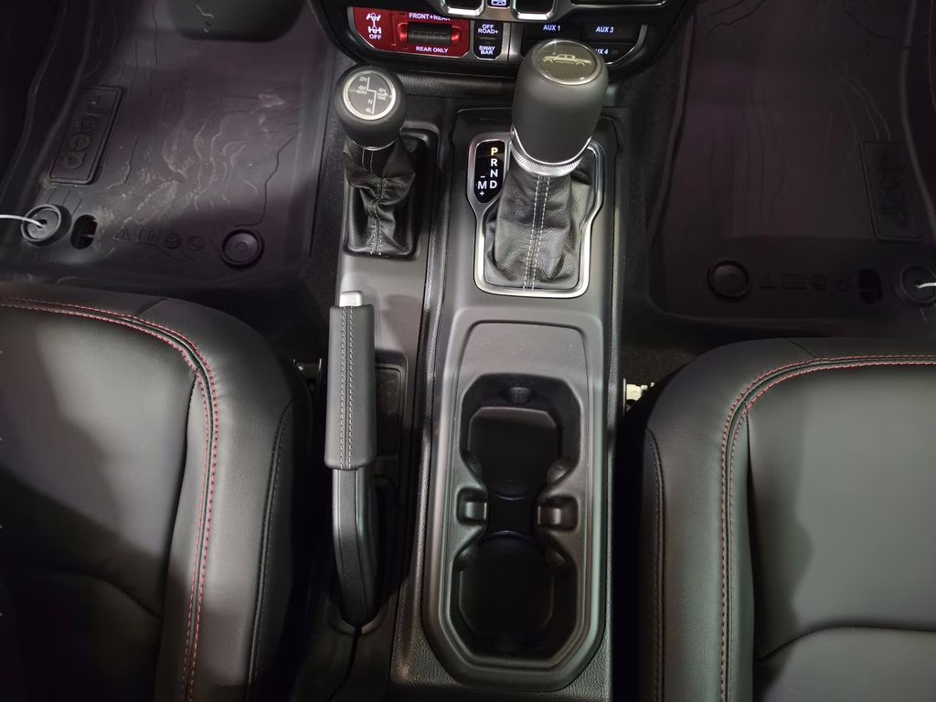 2026 Bright White Clearcoat Jeep Gladiator Rubicon 4X4 Truck