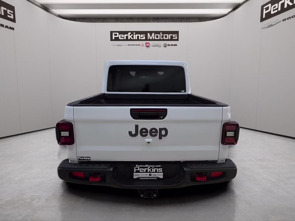 2026 Bright White Clearcoat Jeep Gladiator Rubicon 4X4 Truck