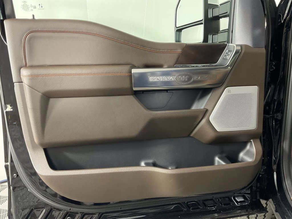 2026 Black Metallic Ford Super Duty F-350 SRW King Ranch 4X4 Truck