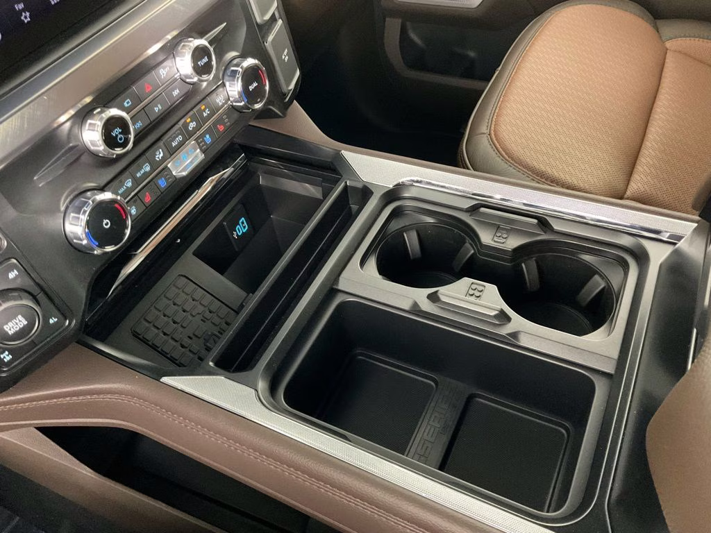 2026 Black Metallic Ford Super Duty F-350 SRW King Ranch 4X4 Truck