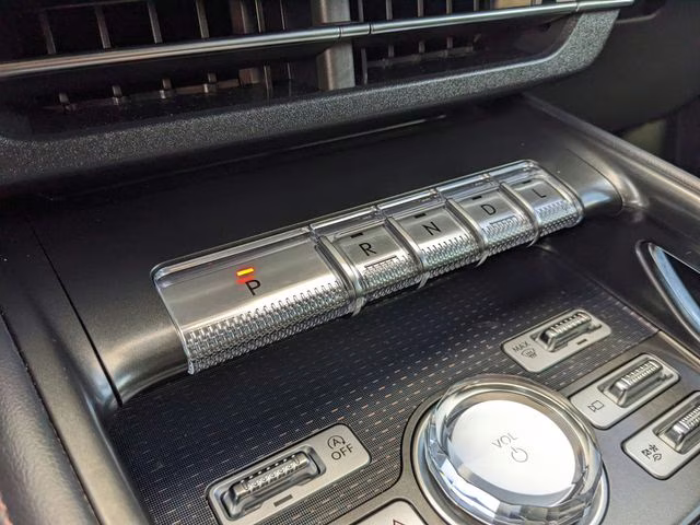 2025 Gray Metallic Lincoln Nautilus Reserve AWD SUV