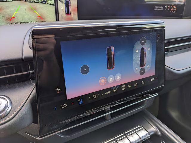 2025 Gray Metallic Lincoln Nautilus Reserve AWD SUV