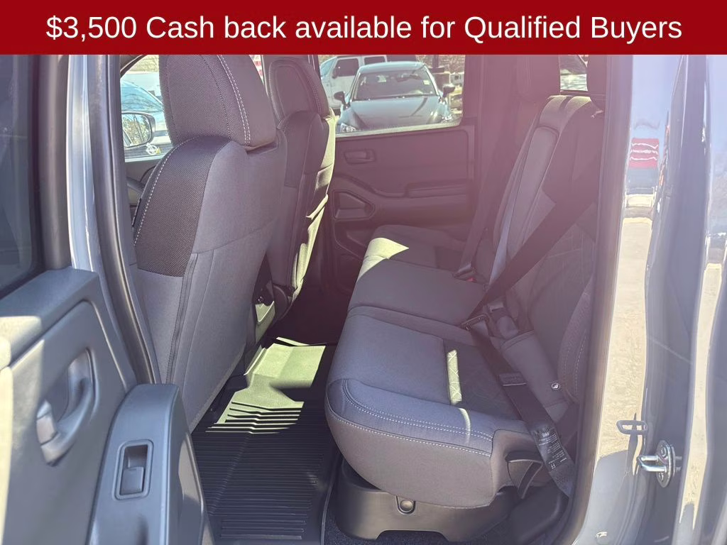 2026 Boulder Gray Pearl Nissan Frontier SV 4X4 Truck