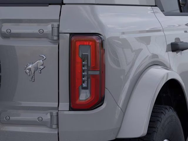 2026 Avalanche Gray Ford Bronco Outer Banks 4X4 SUV