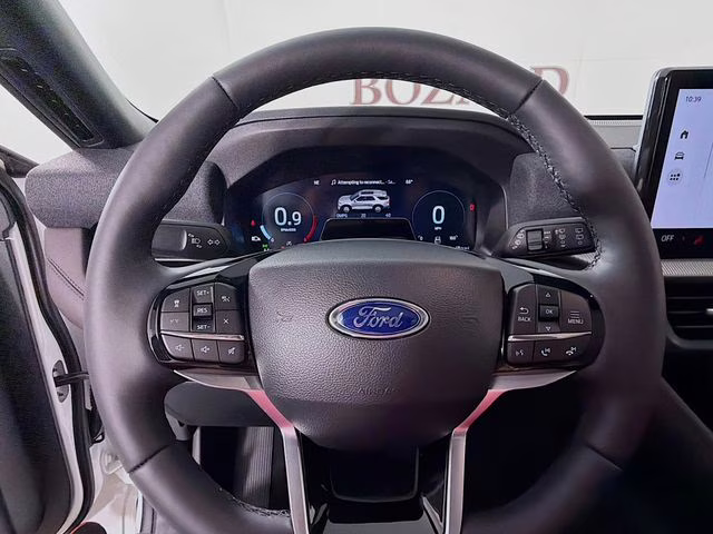 2026 Star White Metallic Tri-Coat Ford Explorer Platinum RWD SUV