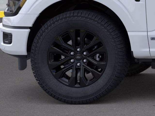 2026 Oxford White Ford F-150 XLT 4X4 Truck