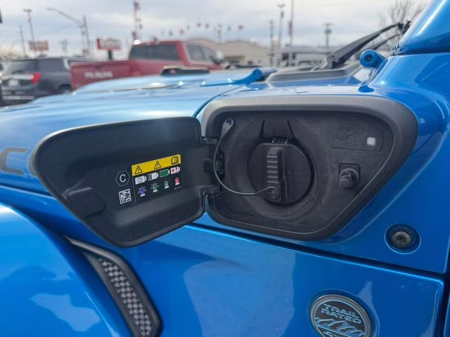 2022 Hydro Blue Pearl Coat Jeep Wrangler Unlimited Rubicon 4xe 4X4 SUV
