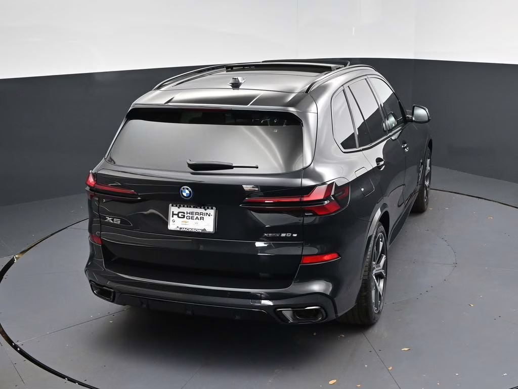 2026 Black Sapphire Metallic BMW X5 xDrive50e AWD SUV