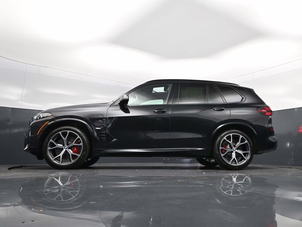 2026 Black Sapphire Metallic BMW X5 xDrive50e AWD SUV