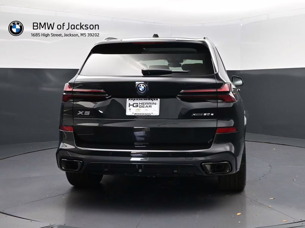 2026 Black Sapphire Metallic BMW X5 xDrive50e AWD SUV