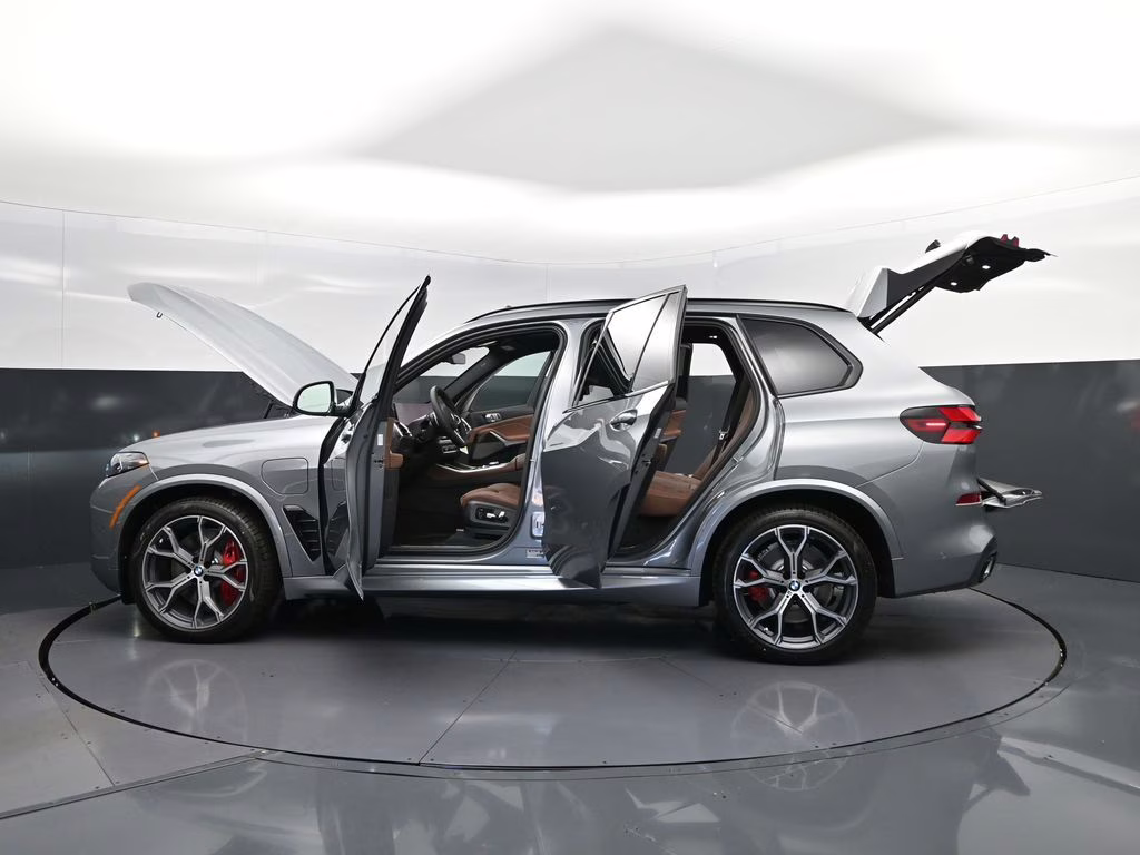 2026 Skyscraper Grey Metallic BMW X5 xDrive50e AWD SUV