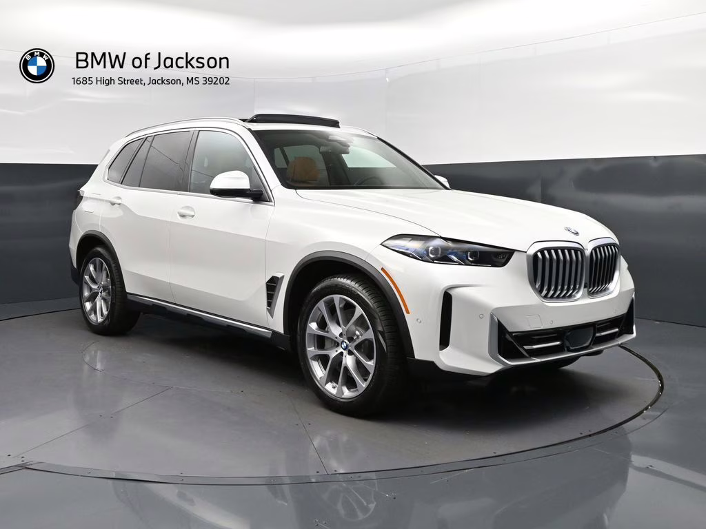 2026 Mineral White Metallic BMW X5 xDrive50e AWD SUV