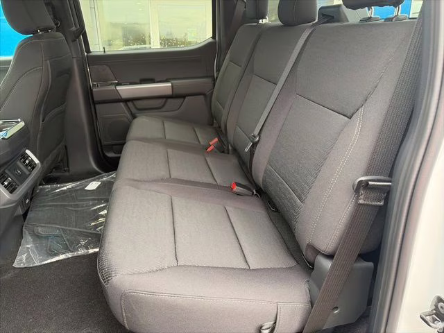 2026 Oxford White Ford F-150 XLT 4X4 Truck