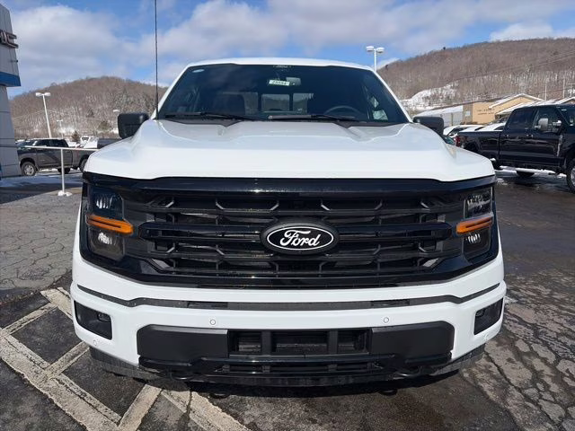 2026 Oxford White Ford F-150 XLT 4X4 Truck