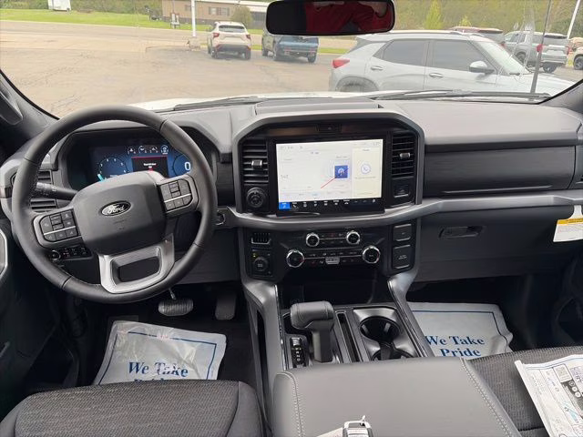 2026 Oxford White Ford F-150 XLT 4X4 Truck