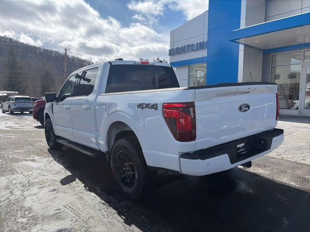 2026 Oxford White Ford F-150 XLT 4X4 Truck