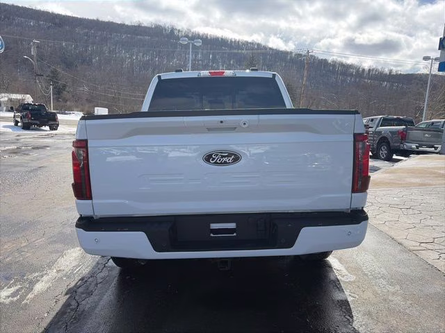 2026 Oxford White Ford F-150 XLT 4X4 Truck