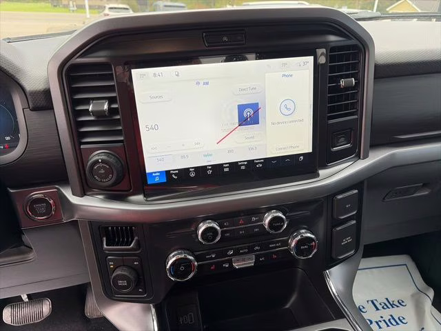 2026 Oxford White Ford F-150 XLT 4X4 Truck
