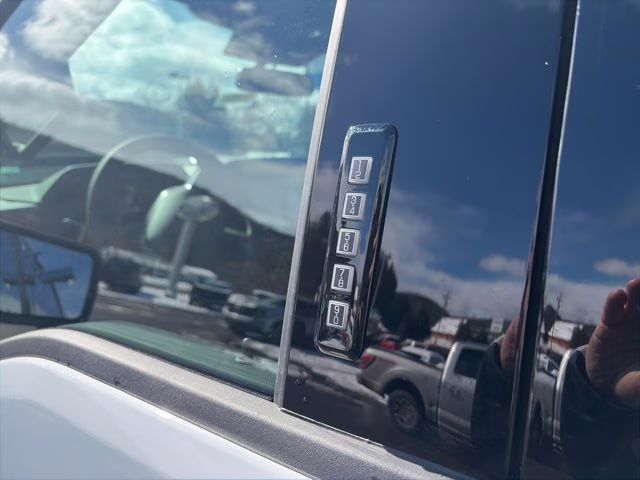 2026 Oxford White Ford F-150 XLT 4X4 Truck