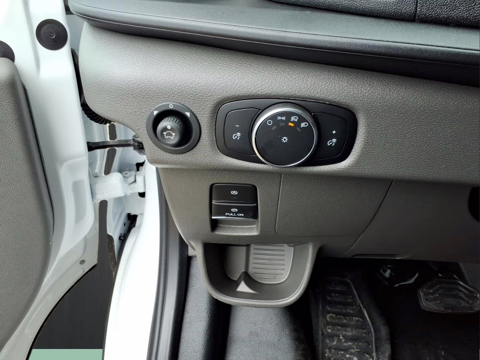 2026 Oxford White Ford Transit-250 Base RWD Van