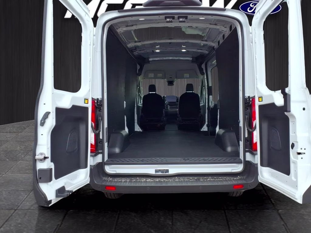 2026 Oxford White Ford Transit Van Base RWD Van