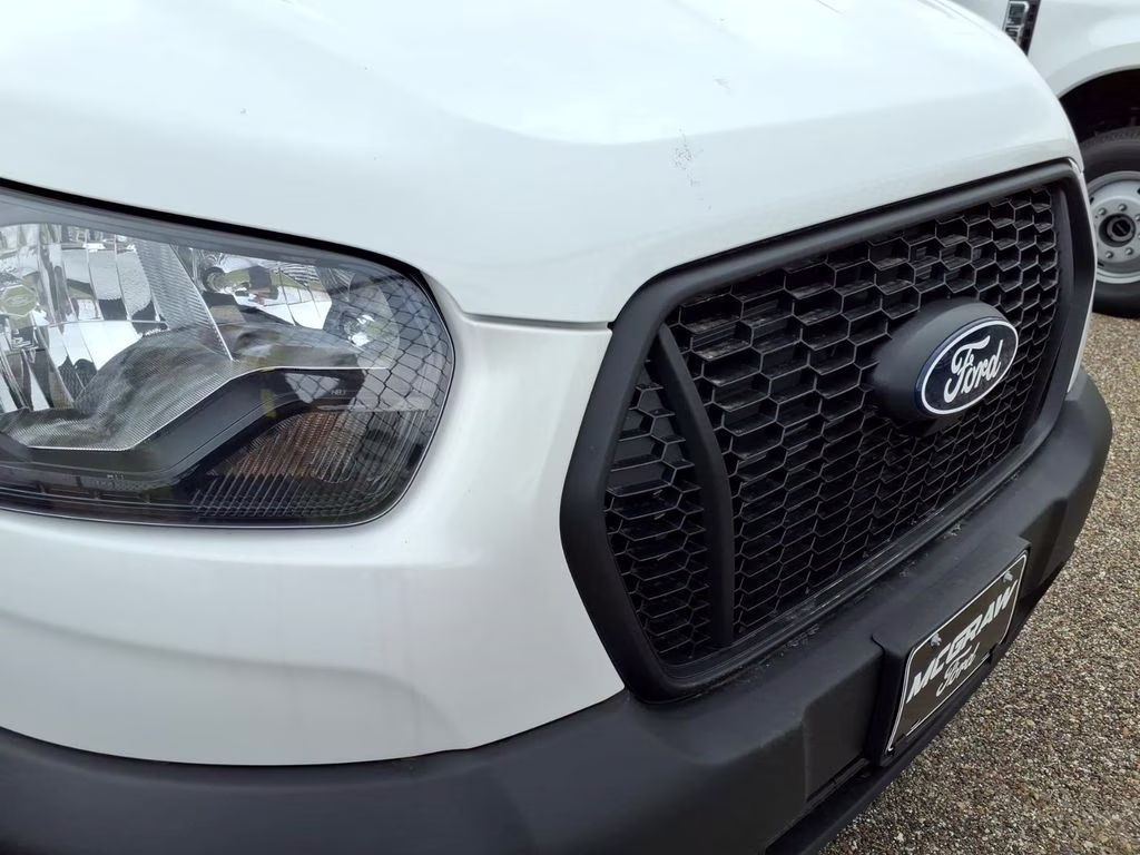 2026 Oxford White Ford Transit Van Base RWD Van
