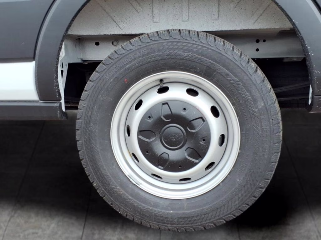 2026 Oxford White Ford Transit Van Base RWD Van