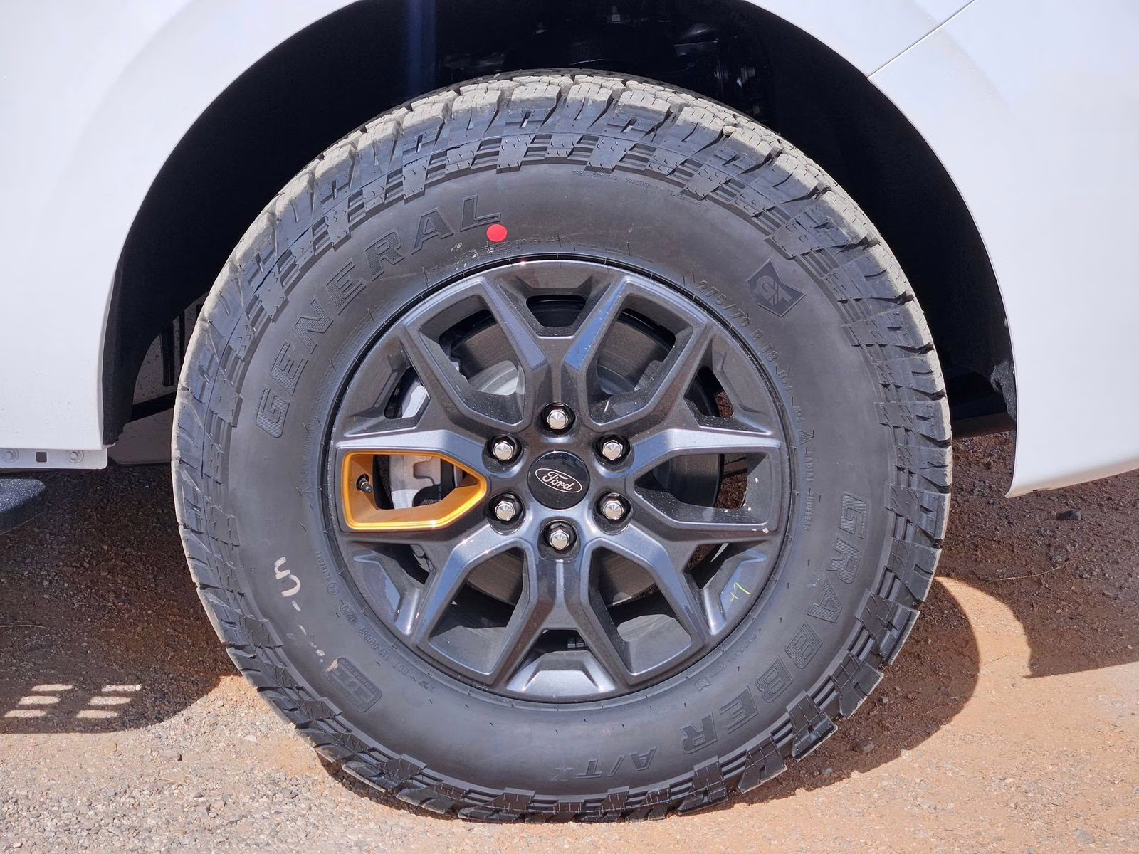 2026 White Metallic Ford Expedition Tremor 4X4 SUV