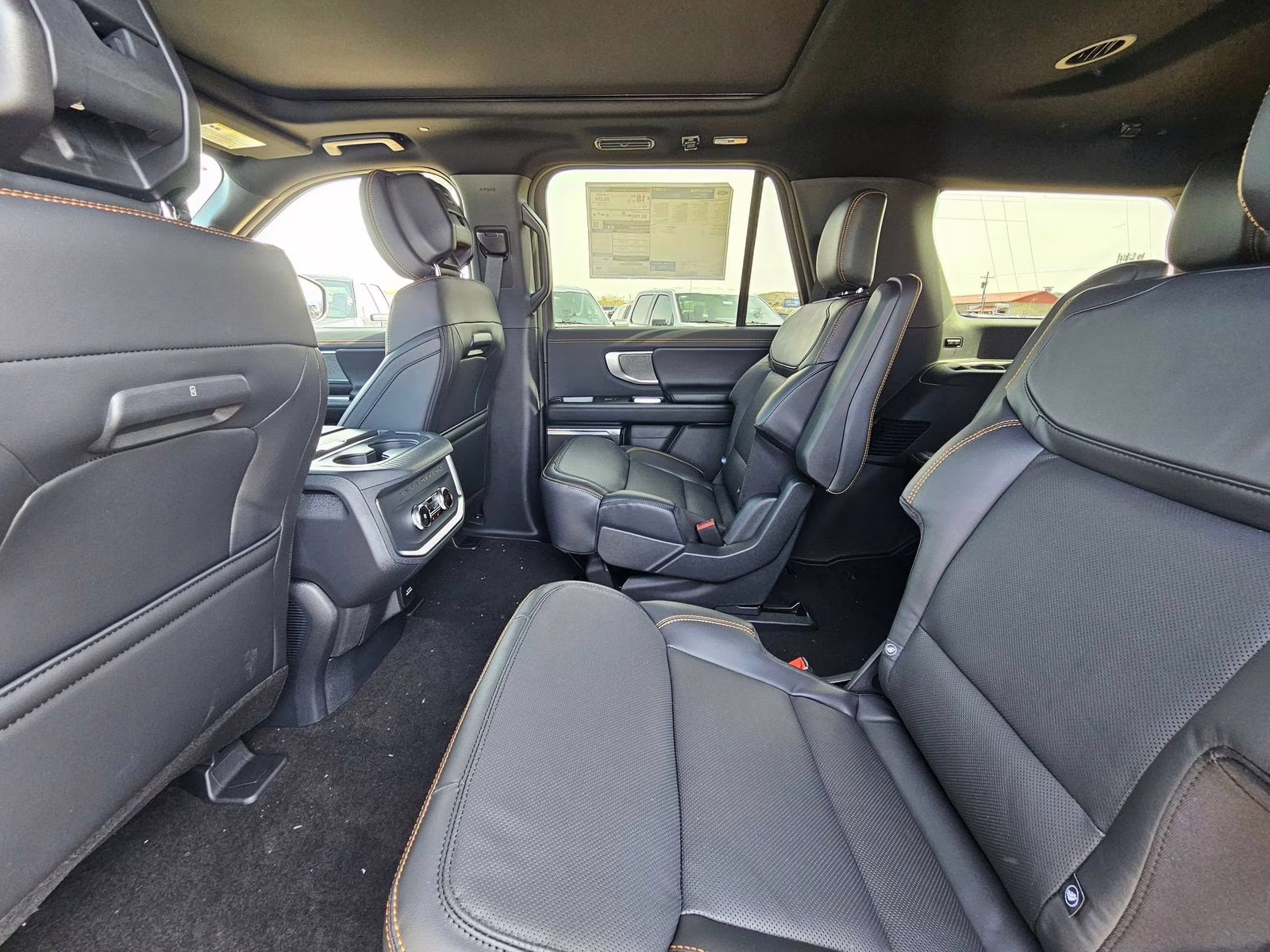 2026 White Metallic Ford Expedition Tremor 4X4 SUV