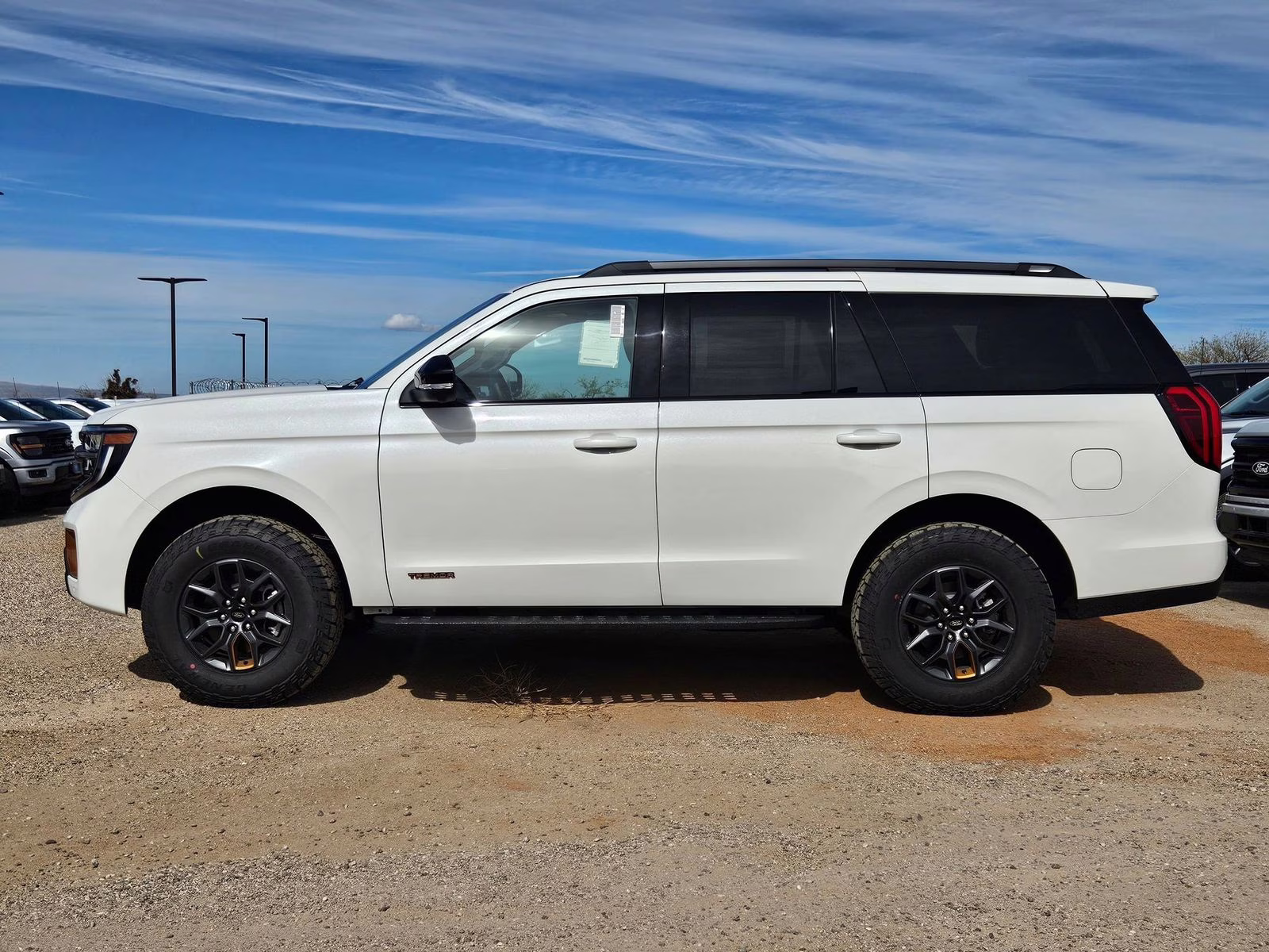 2026 White Metallic Ford Expedition Tremor 4X4 SUV