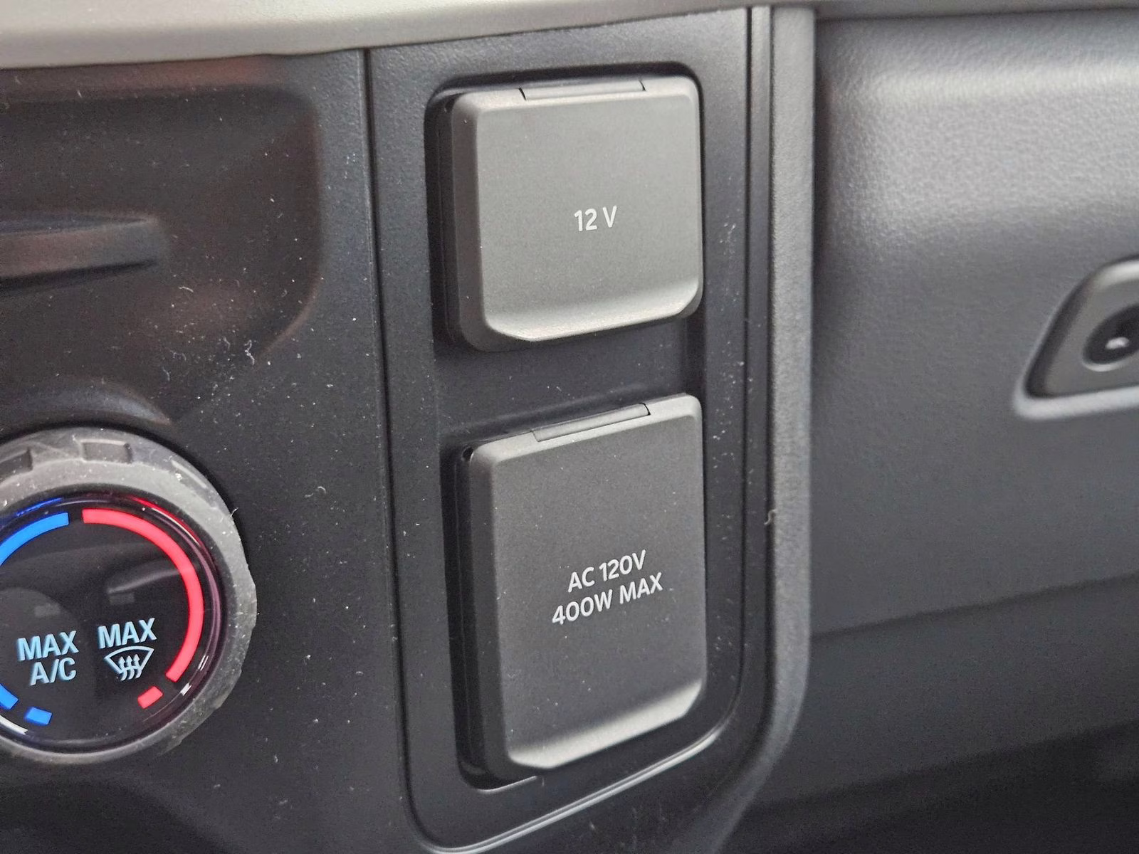 2026 Avalanche Ford Super Duty F-250 SRW XL 4X4 Truck