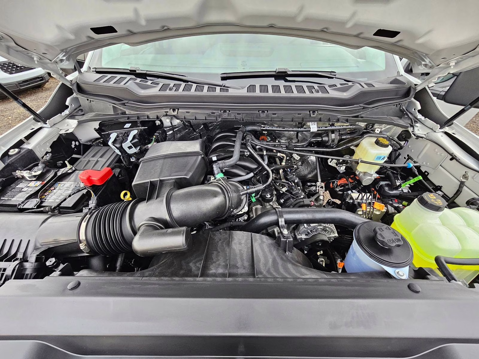 2026 Avalanche Ford Super Duty F-250 SRW XL 4X4 Truck