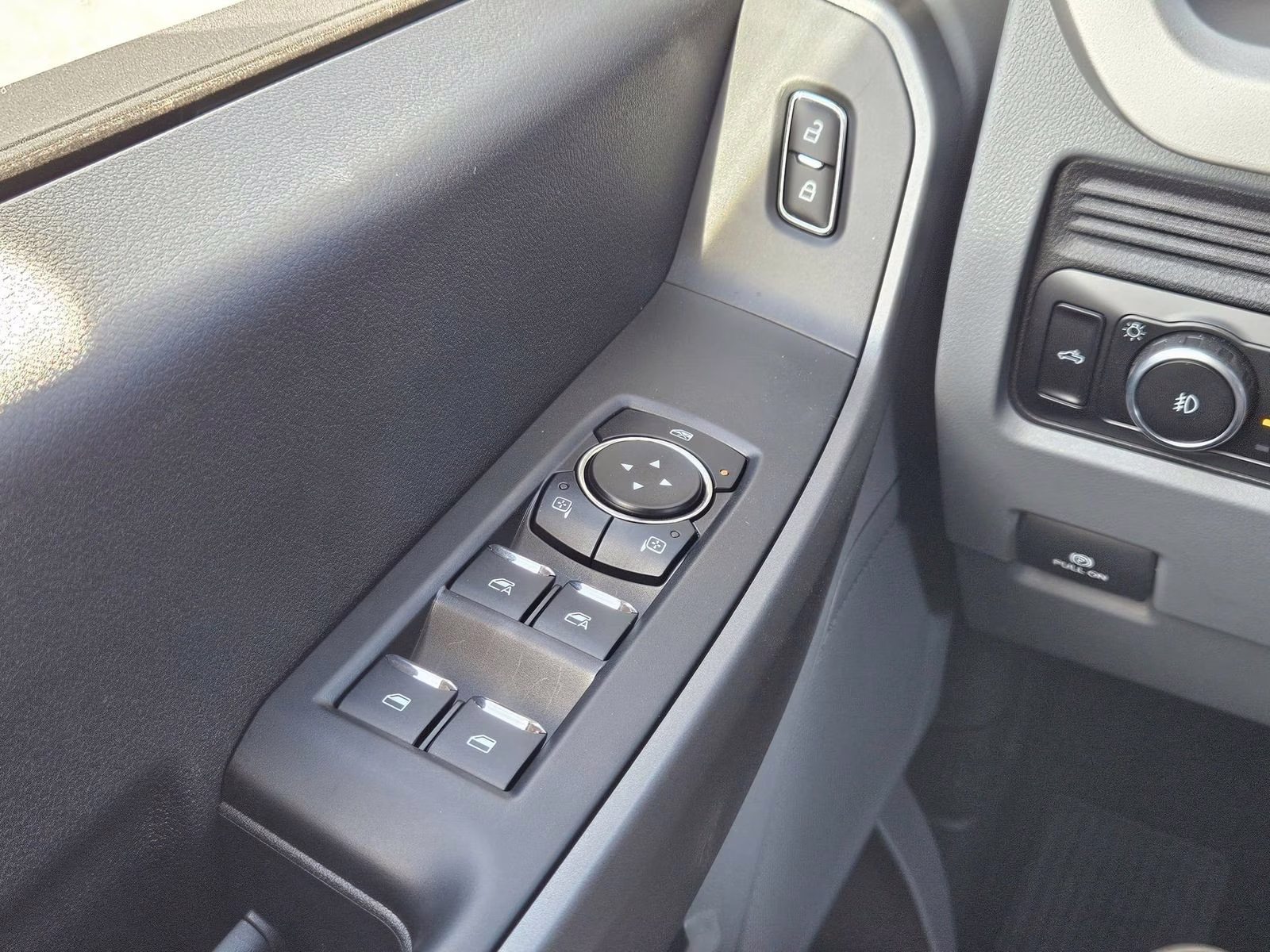 2026 Black Metallic Ford Super Duty F-250 SRW XL 4X4 Truck