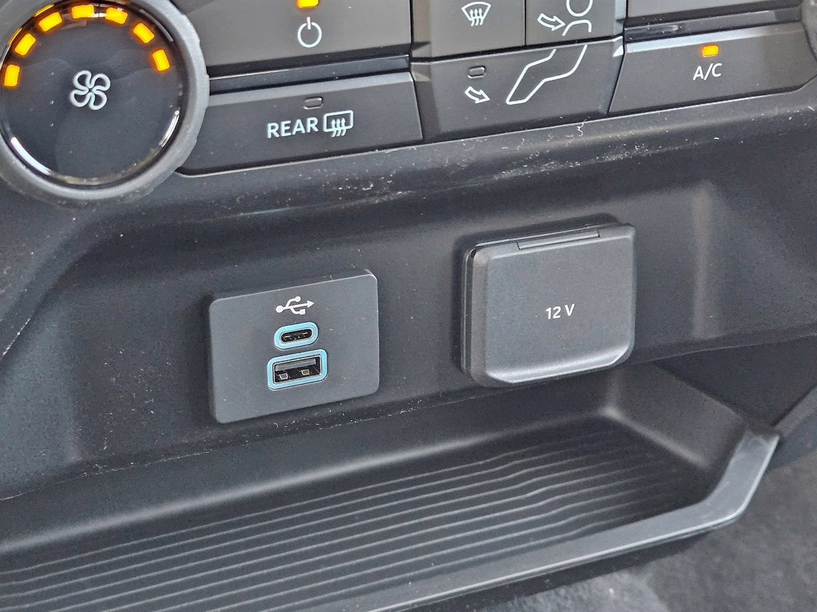 2026 Black Metallic Ford Super Duty F-250 SRW XL 4X4 Truck