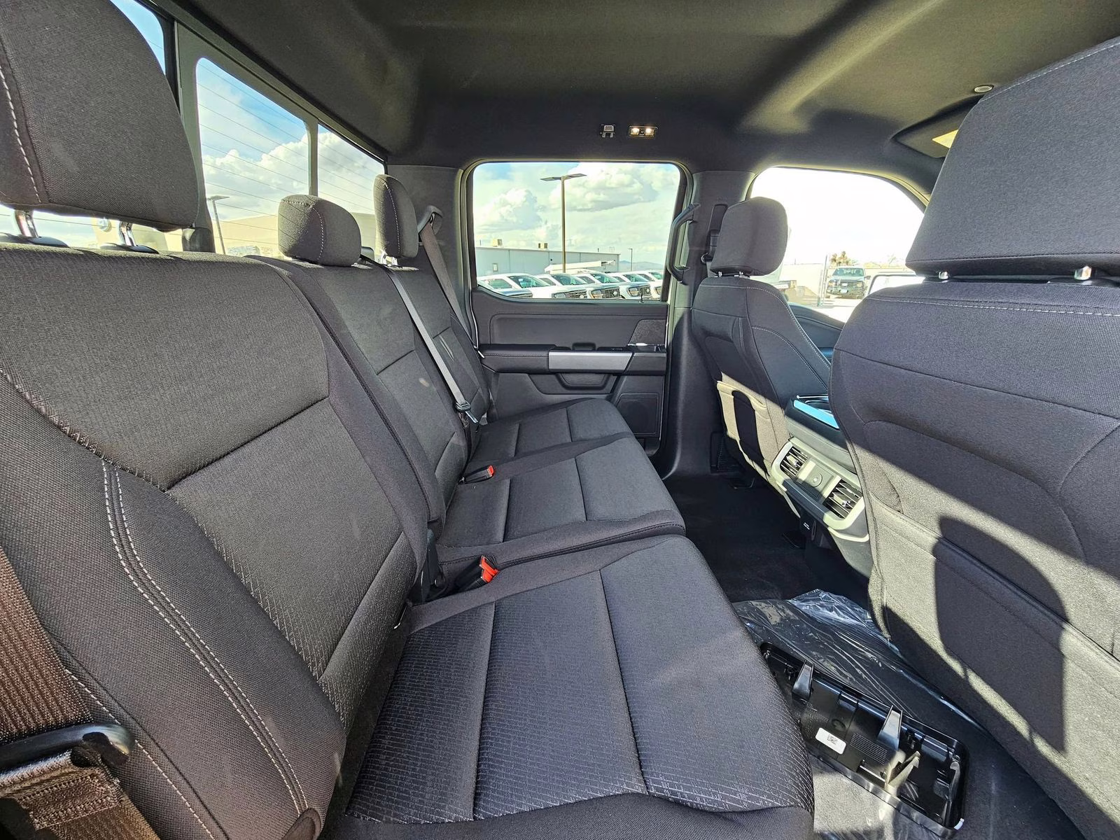 2026 Avalanche Ford F-150 XLT RWD Truck