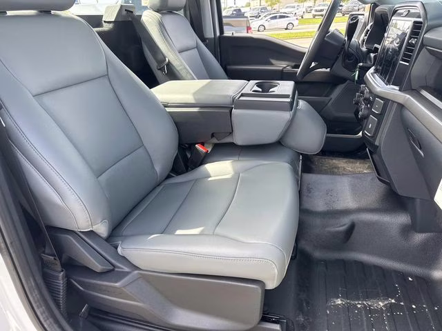 2026 Oxford White Ford F-150 XL RWD Truck