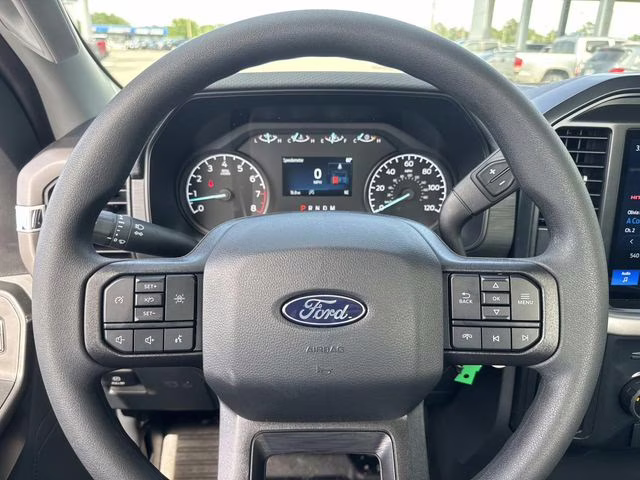 2026 Oxford White Ford F-150 XL RWD Truck