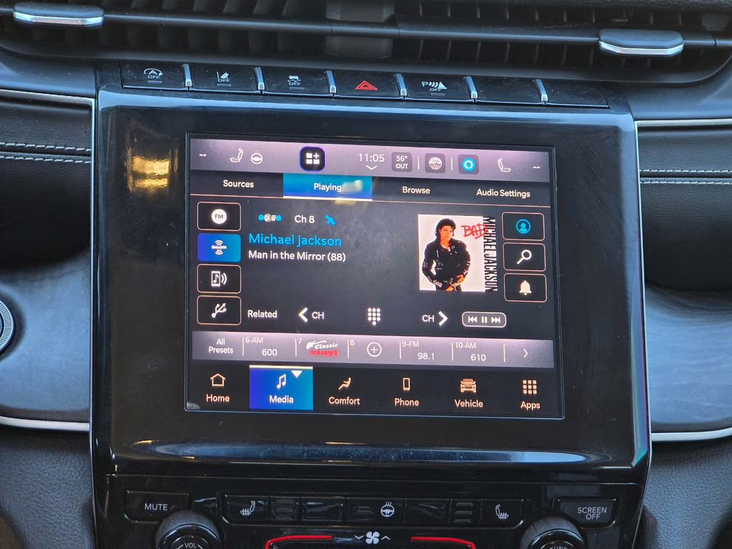 2021 Diamond Black Crystal Pearlcoat Jeep Grand Cherokee L Limited 4X4 SUV