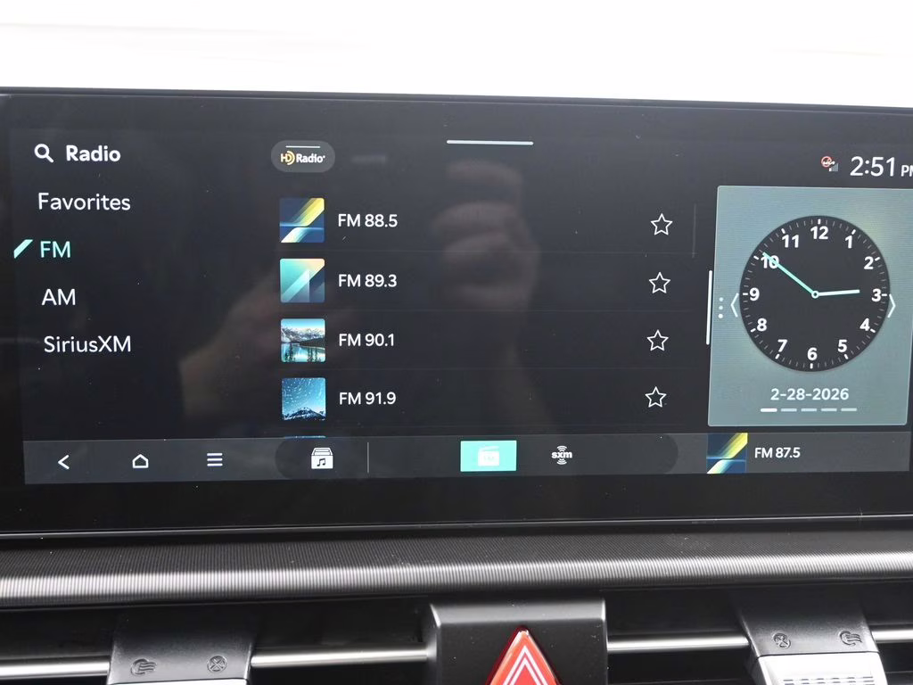 2026 Snow White Pearl Kia Sportage Hybrid EX AWD SUV